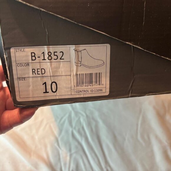 Mens Harrison Myles Chelsea Suede Slip-On Boots Red Sz 10  Style B-1852  NIB - Picture 4 of 4